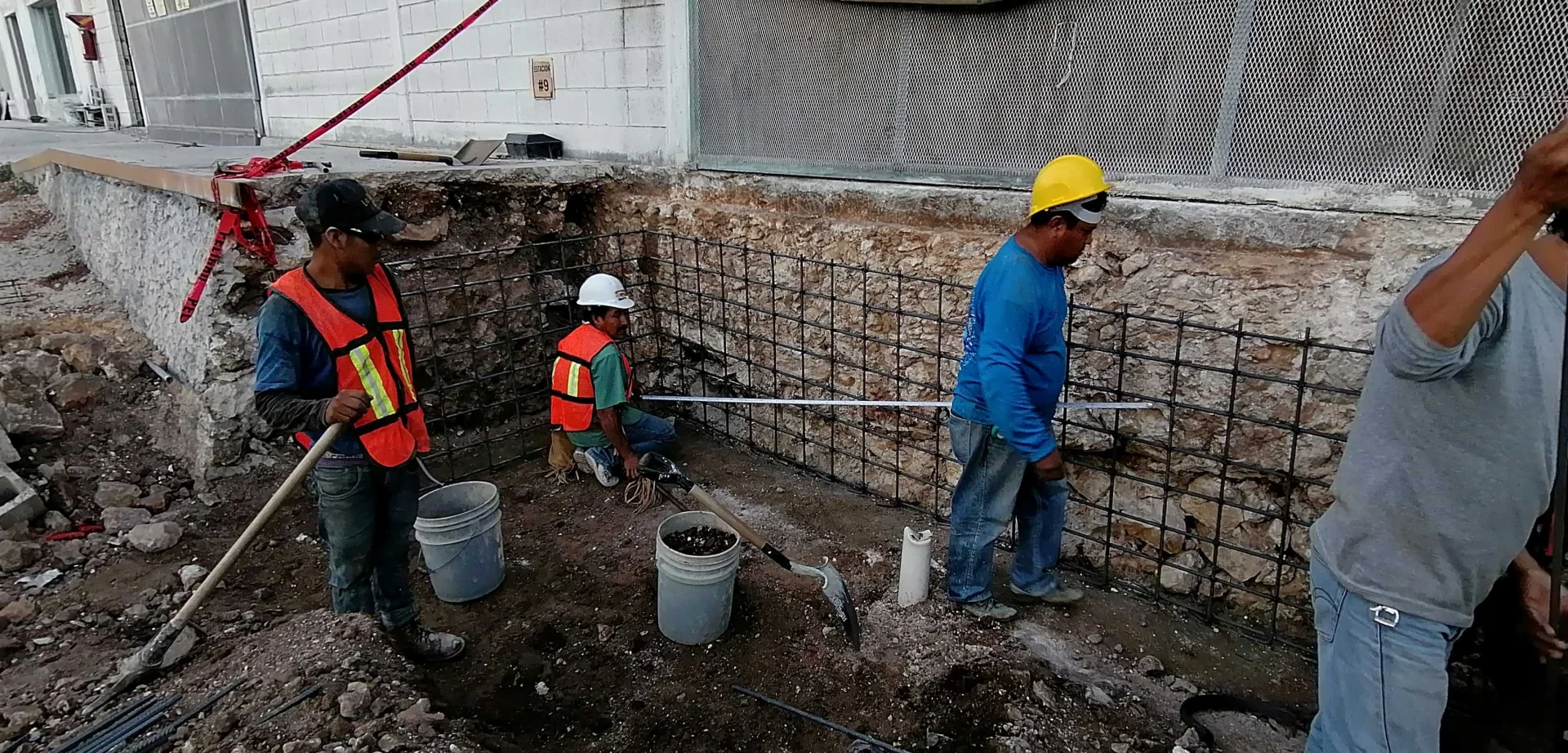 Construcción de andén de carga